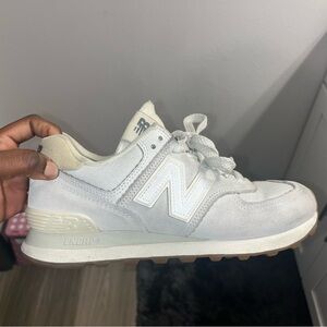 New balance 574, color angora. 
In stable condition
